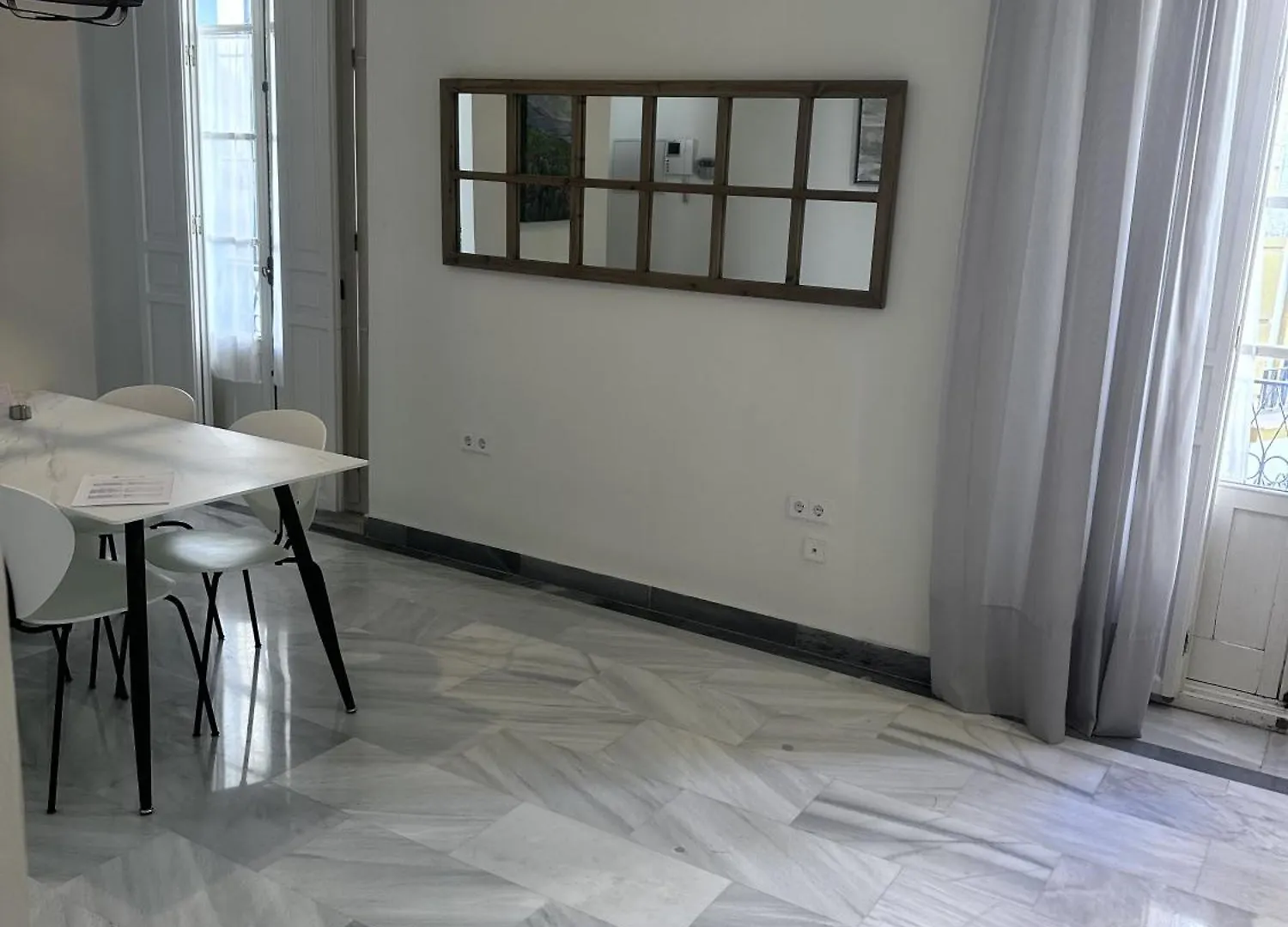 Rey De Sevilla Flats - Arenal Apartment