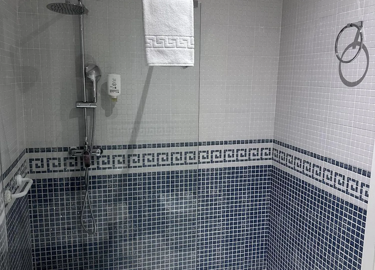 Rey De Sevilla Flats - Arenal 0*, Seville